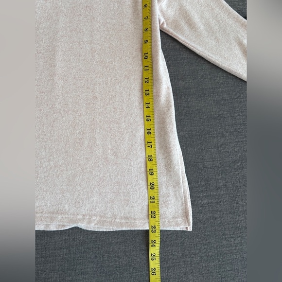 ONLY | Pastel Pink Tunic Top with Slits on Side - Picture 5 of 6